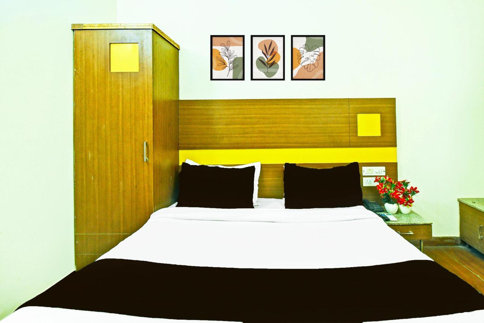 Super Townhouse Amrapali Circle Formerly Hotel Aqua جايبور المظهر الخارجي الصورة